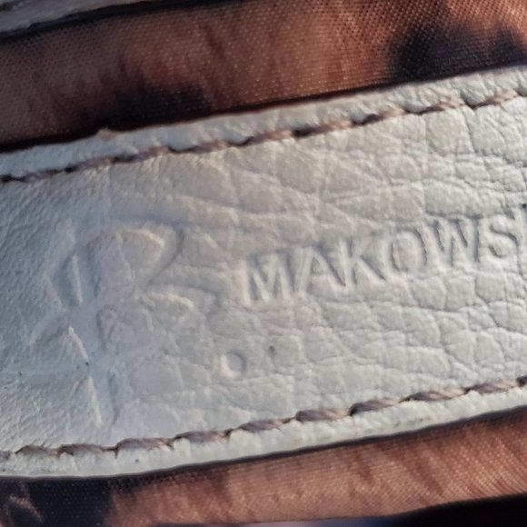 B. Makowsky Cream Leather Bag - Picture 4 of 16